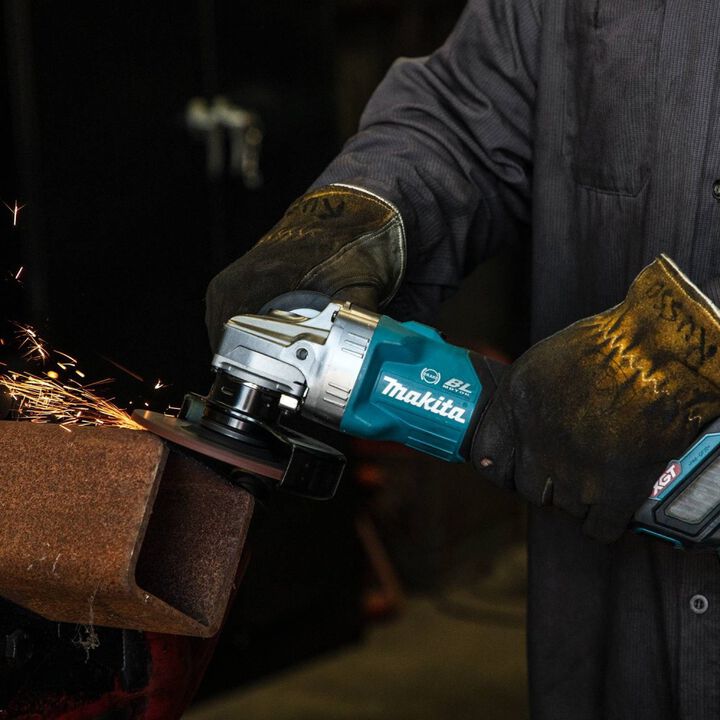 Makita 40V max XGT Angle Grinder Kit 4 1/2 / 5in, large image number 4