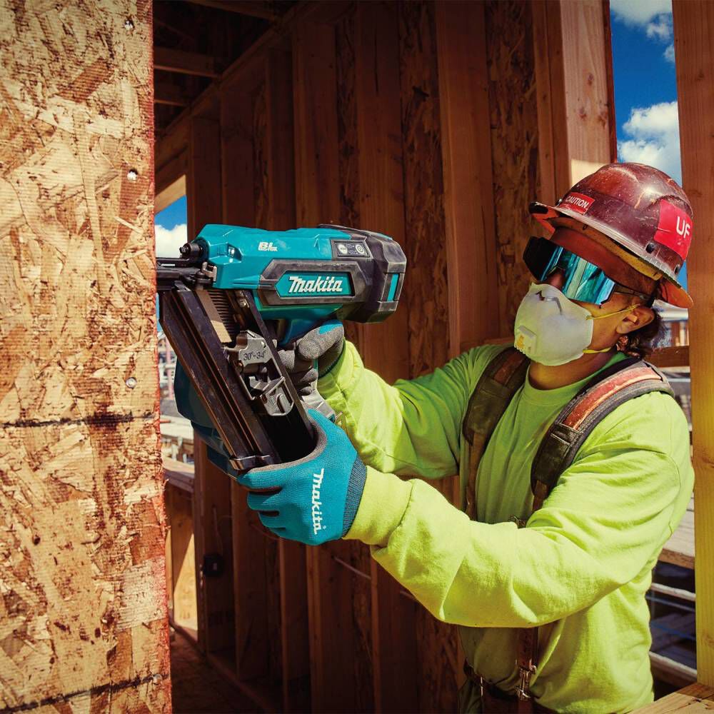 Makita 18V LXT Lithium-Ion Brushless Cordless 30 Degree Clipped Head 3-1/2 Inch Framing Nailer 4 Ah Kit, large image number 13