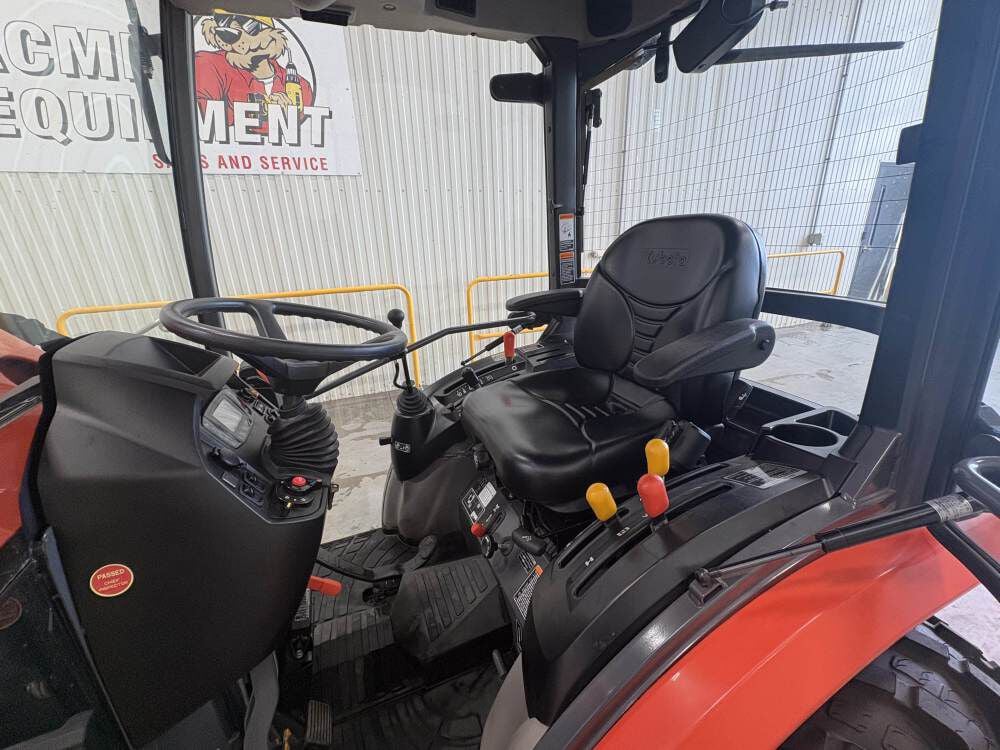 Kubota LX3310HSDC 30.8 HP Compact Utility Tractor 2021, large image number 11