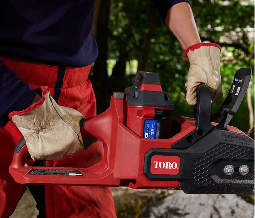 Hyper tough hotsell electric chainsaw