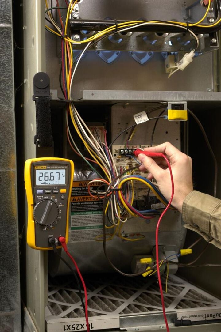 Fluke 116 Digital HVAC Multimeter, large image number 3