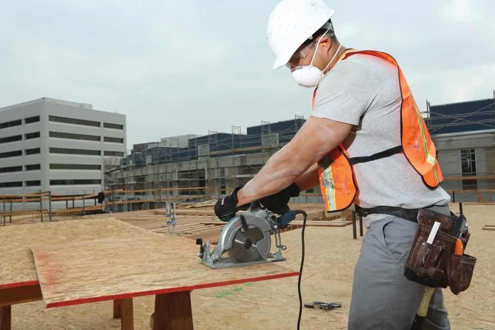 Bosch 7-1/4 Inch Worm Drive Saw, large image number 6