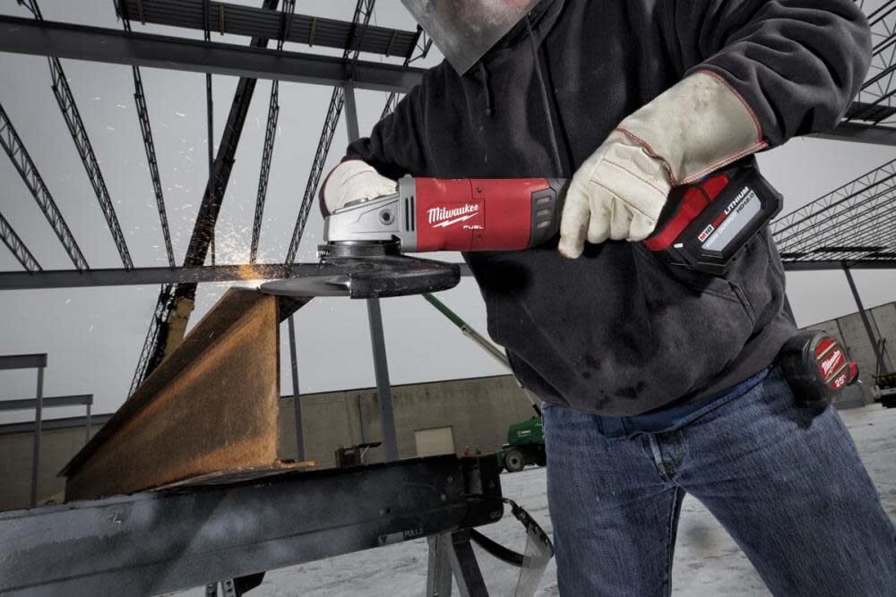 Milwaukee 9 inch angle grinder m18 2025
