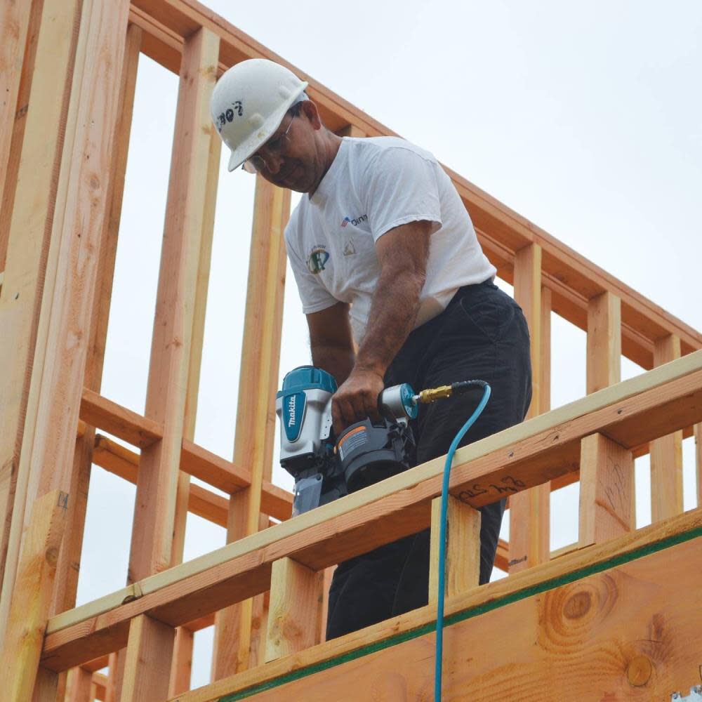 Makita an902 deals coil air nailer