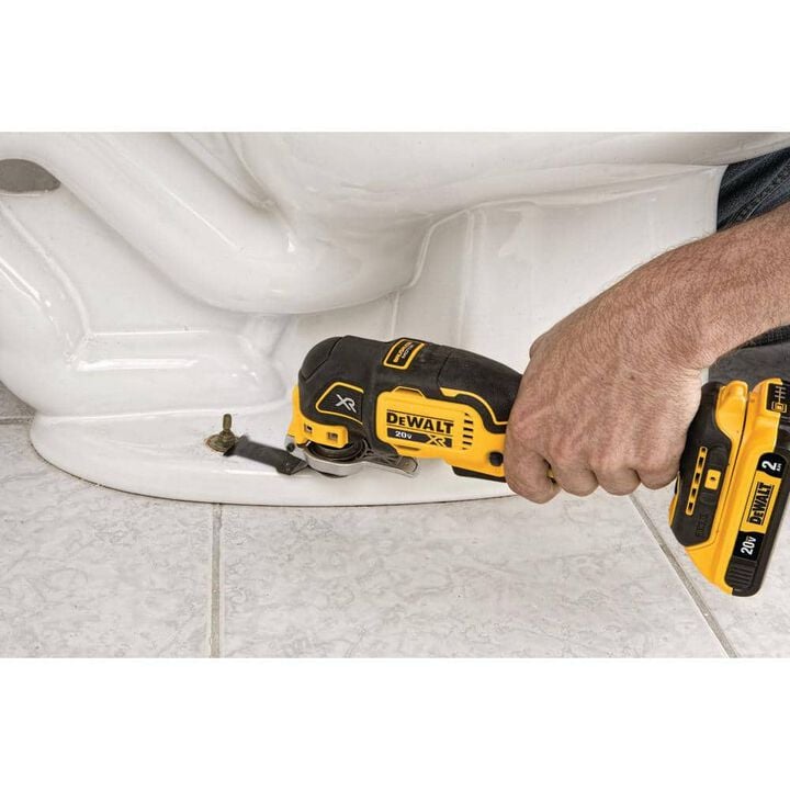 DEWALT 20V MAX Cordless Multi-Tool Kit & Battery Pack Bundle, large image number 11