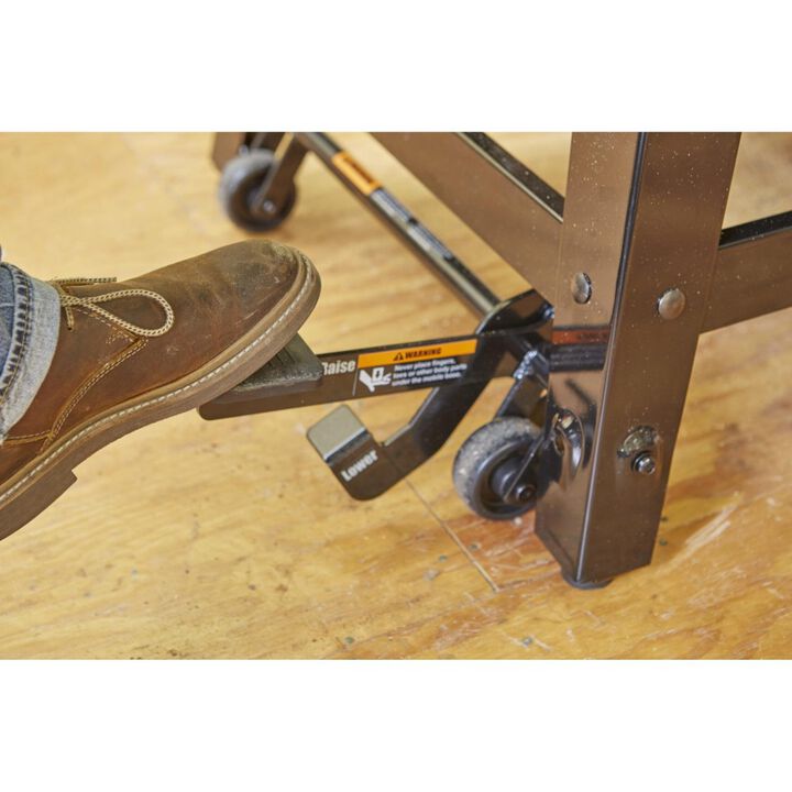 Sawstop Contractors Saw with 52in T Glide Fence System Rails & Extension Table, large image number 4