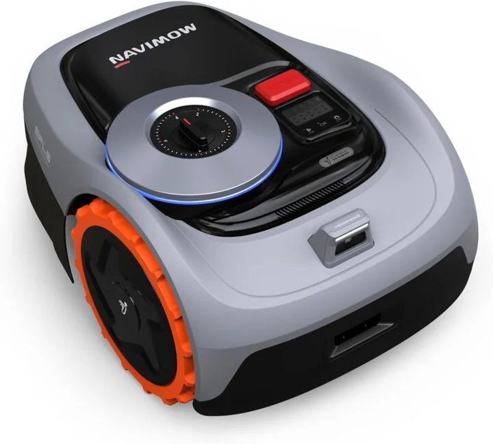 Segway Navimow i105 1/8 Acre Robotic Lawn Mower