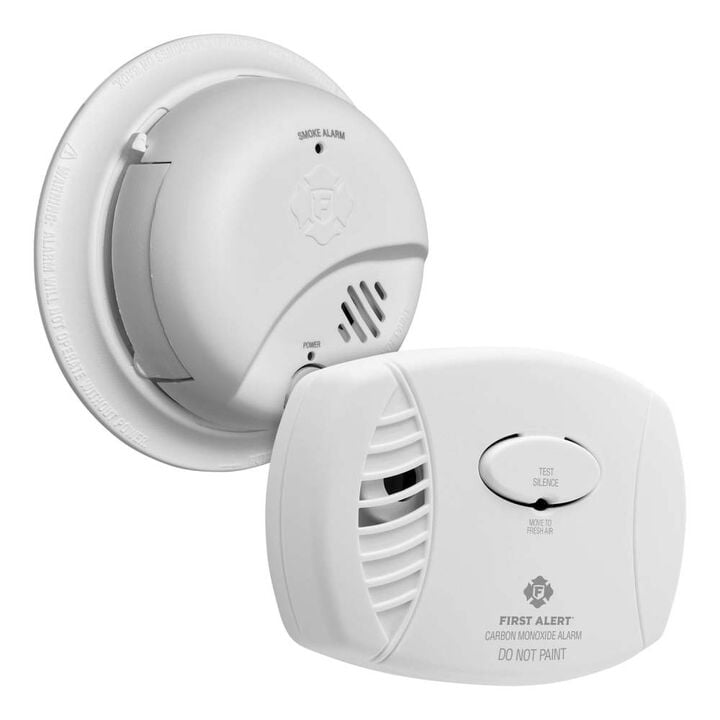 First Alert SMI100 Battery Operated Smoke Alarm & CO400 CO Alarm Value Pack, large image number 5