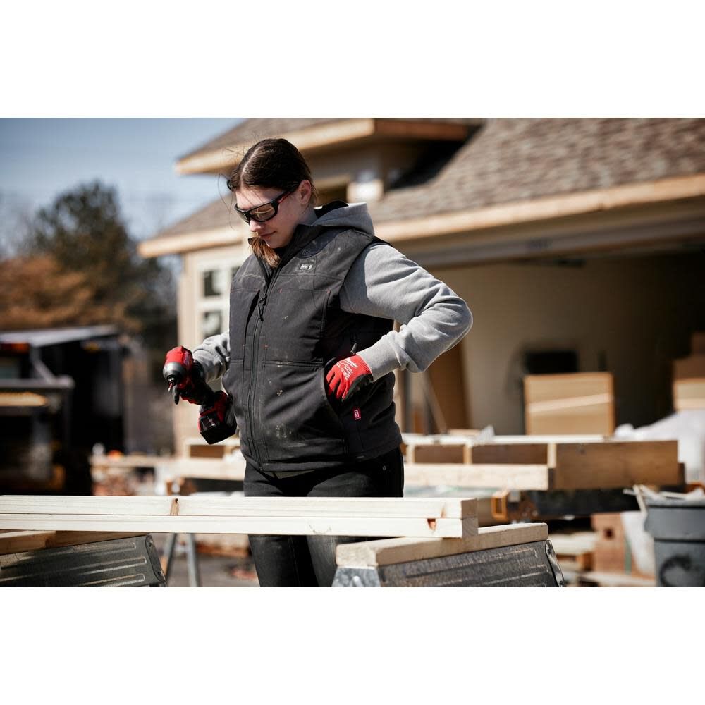 Milwaukee heated vest store medium
