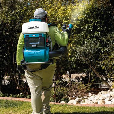 Makita 40V max XGT Brushless 4 Gallon Backpack Mist Blower 8Ah Kit, large image number 6