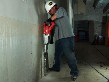 Milwaukee 2 in. SDS Max Rotary Hammer, large image number 8