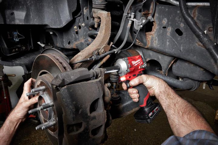 Milwaukee M12 FUEL Stubby 3/8 in. Impact Wrench (Bare Tool) Reconditioned, large image number 1