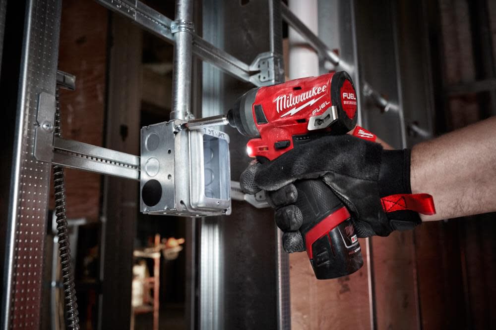Milwaukee M12 FUEL 1/4 in. Hex Impact Driver Reconditioned (Bare Tool), large image number 9