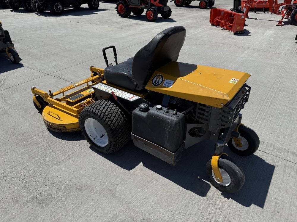 Walker B27i 48 Inch 26.5HP Zero-Turn Mower Used 2020, large image number 7
