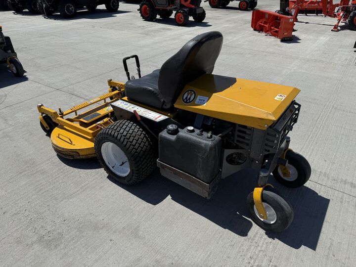 Walker B27i 48 Inch 26.5HP Zero-Turn Mower Used 2020, large image number 6
