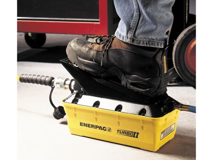 Enerpac Turbo II PATG1105N Air Hydraulic Pump, large image number 2