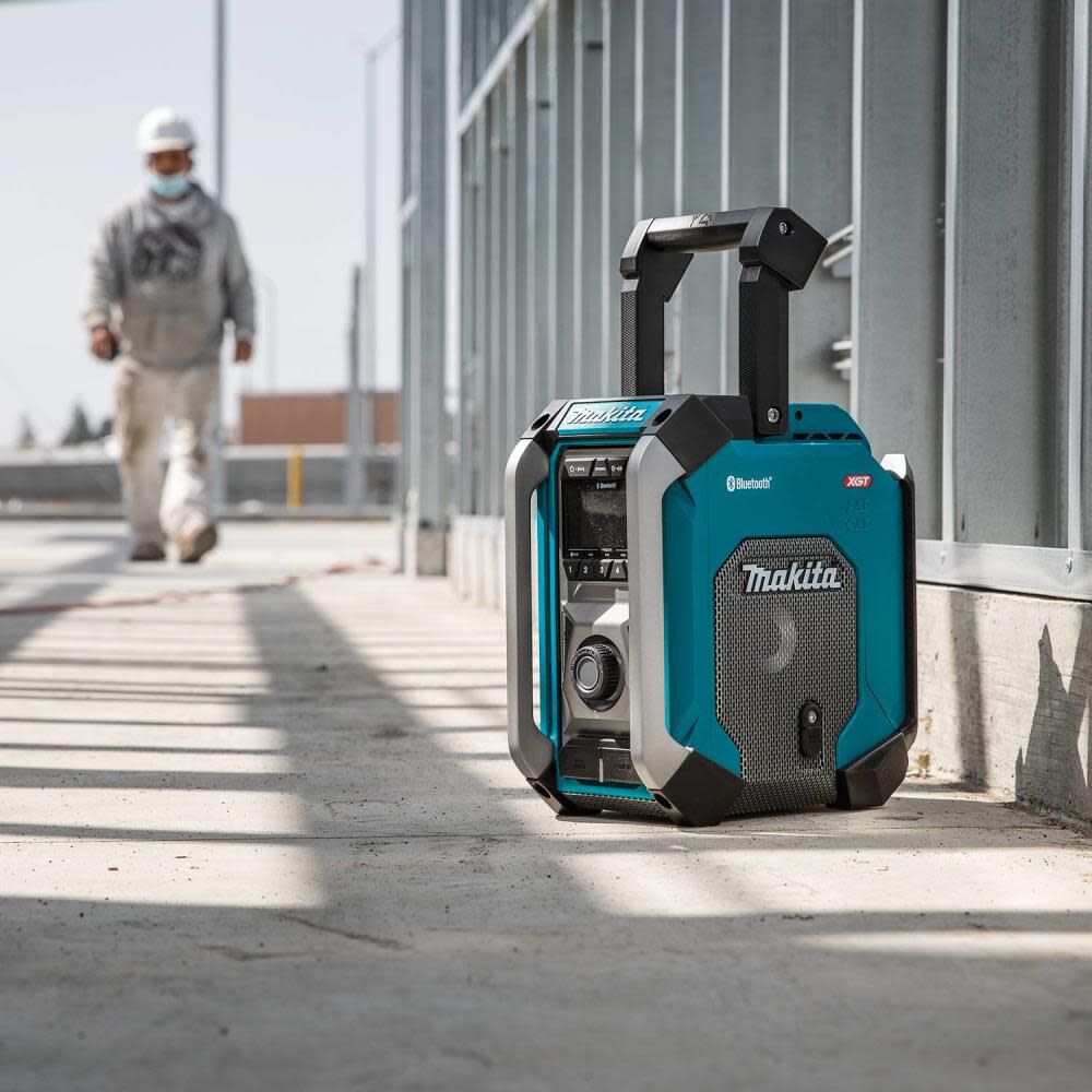 Makita cordless shop bluetooth radio