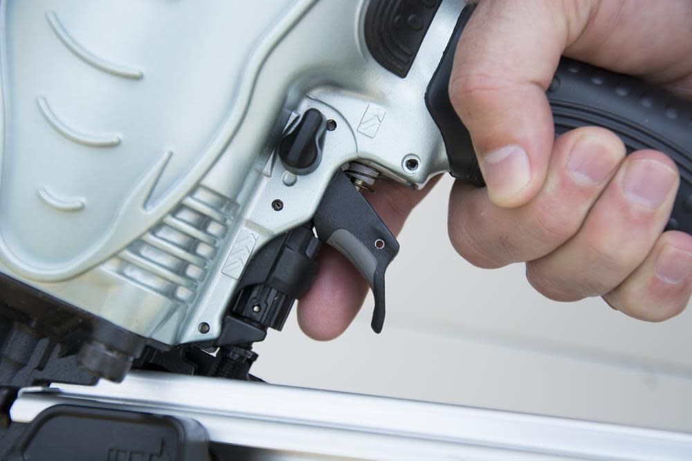 Metabo HPT 31/2in Plastic Collated Framing Nailer NR90AES1M Acme Tools