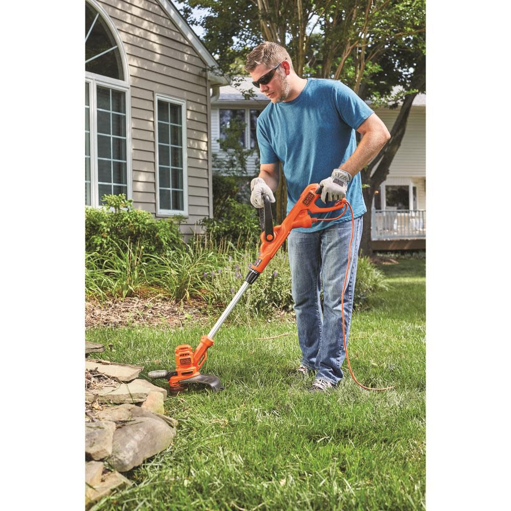 Black and Decker 6.5 Amp 14 in. AFS Electric String Trimmer/Edger