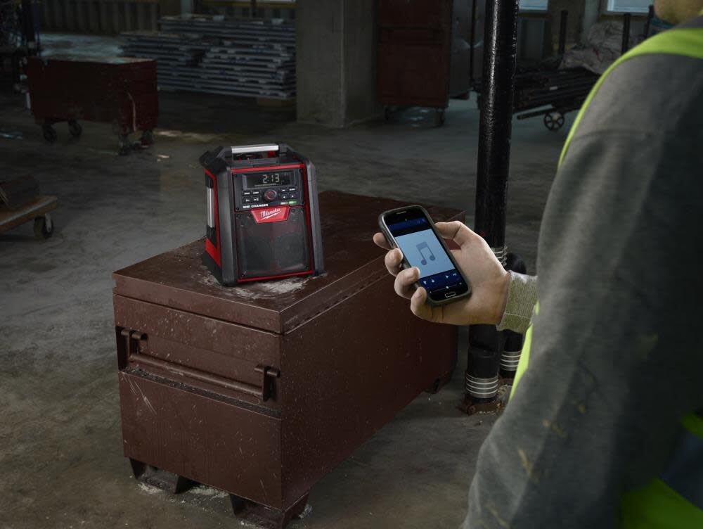 Milwaukee M18 Jobsite Bluetooth Radio/Charger (Bare Tool), large image number 13