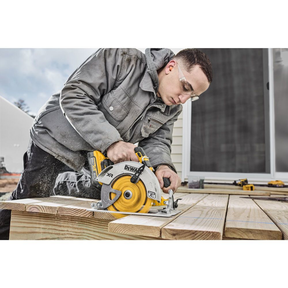 DEWALT 7 1 4 Inch Circular Saw Blade 24 Tooth with 5 8 Inch Arbor DWA271424 Acme Tools