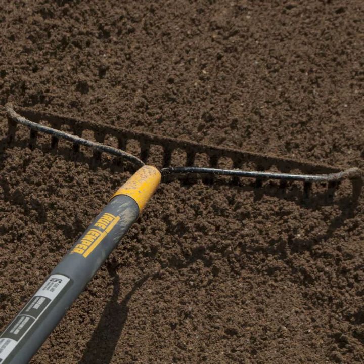 True Temper 16-Tine Welded Bow Rake with Fiberglass Handle, large image number 1
