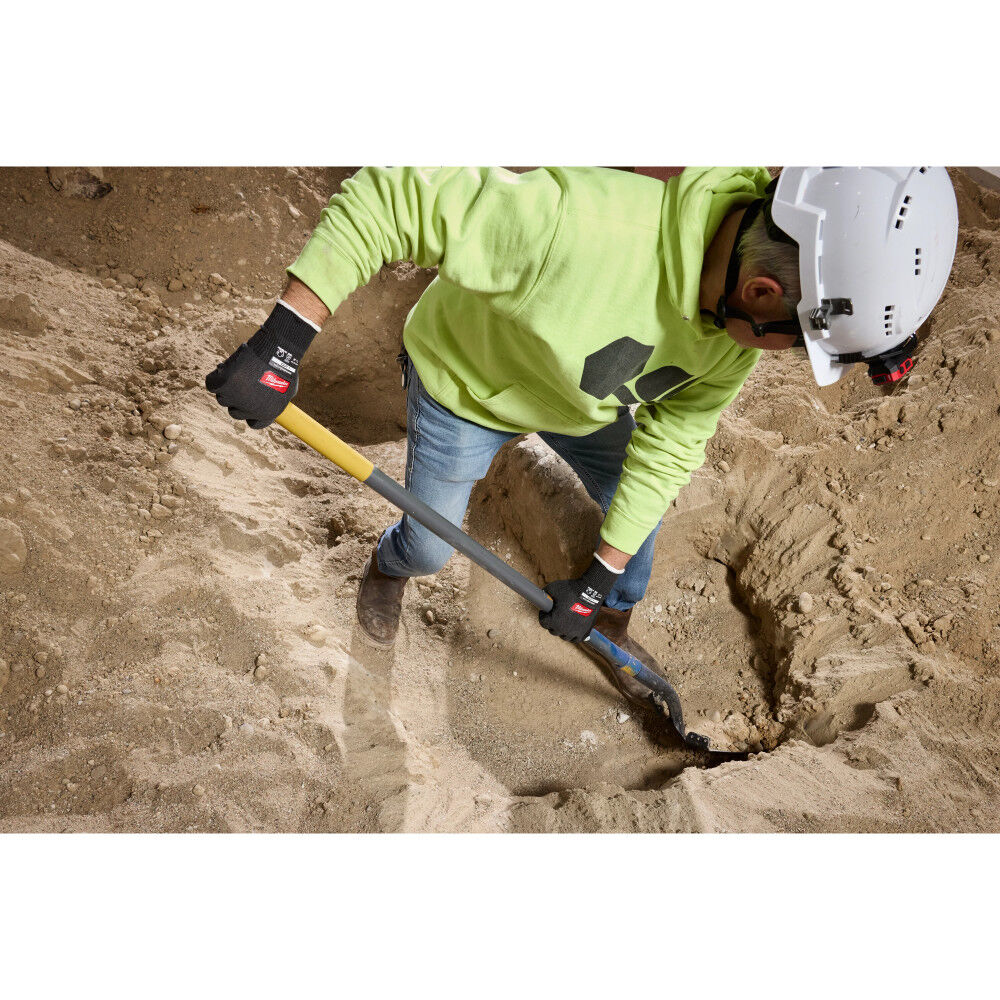 Milwaukee Cut Level 1 Nitrile Dipped Gloves with WEAR-DEFENSE Protection, large image number 5