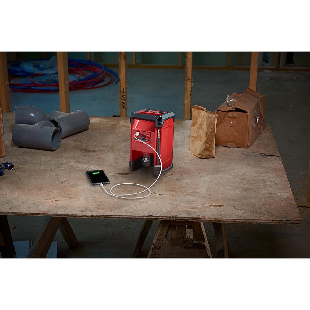 Milwaukee Promotional M12 Radio + Charger (Bare Tool), large image number 7