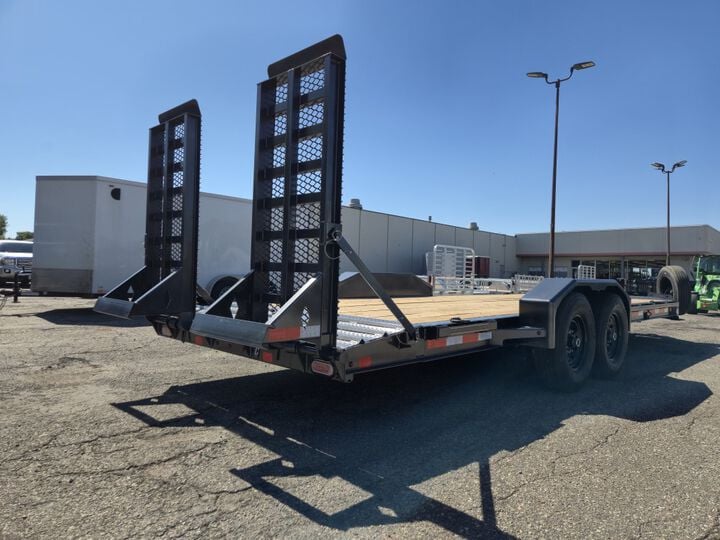 Diamond C LPX 22 Ft Extreme Duty Equipment Trailer 2027, large image number 3