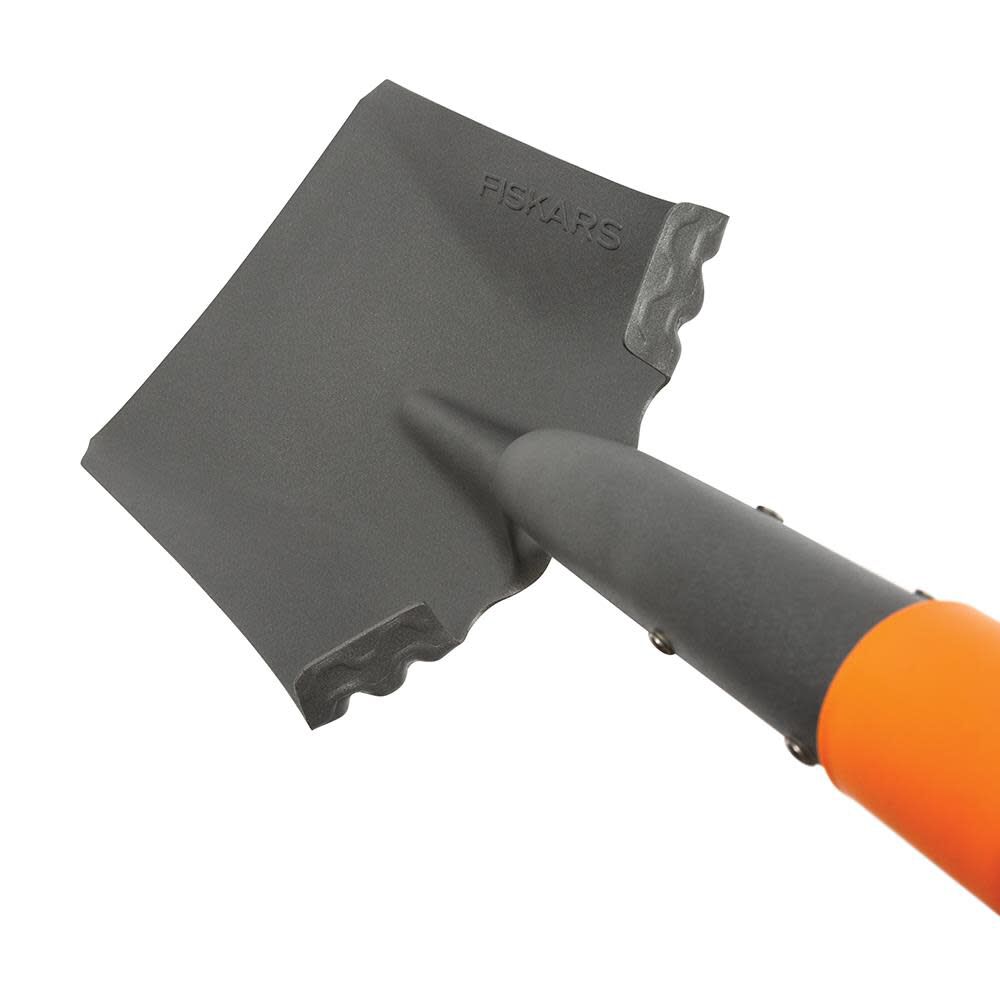 Fiskars shop transfer shovel