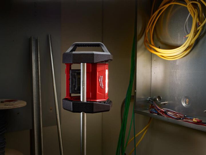 Milwaukee M18 LED Flood Light (Bare Tool) Reconditioned, large image number 5