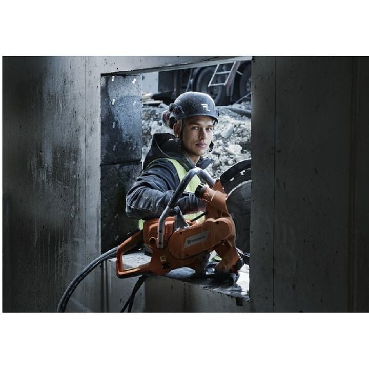 Husqvarna Construction K 7000 Ring 7.4HP 14 Inch Electric Cutter Body Only Reconditioned, large image number 11