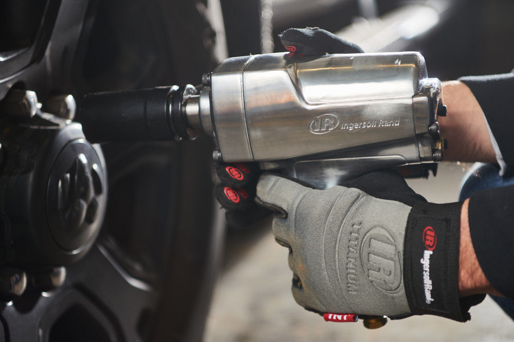 Ingersoll Rand 3/4 Inch Square Drive 6000 rpm Impact Wrench, large image number 2