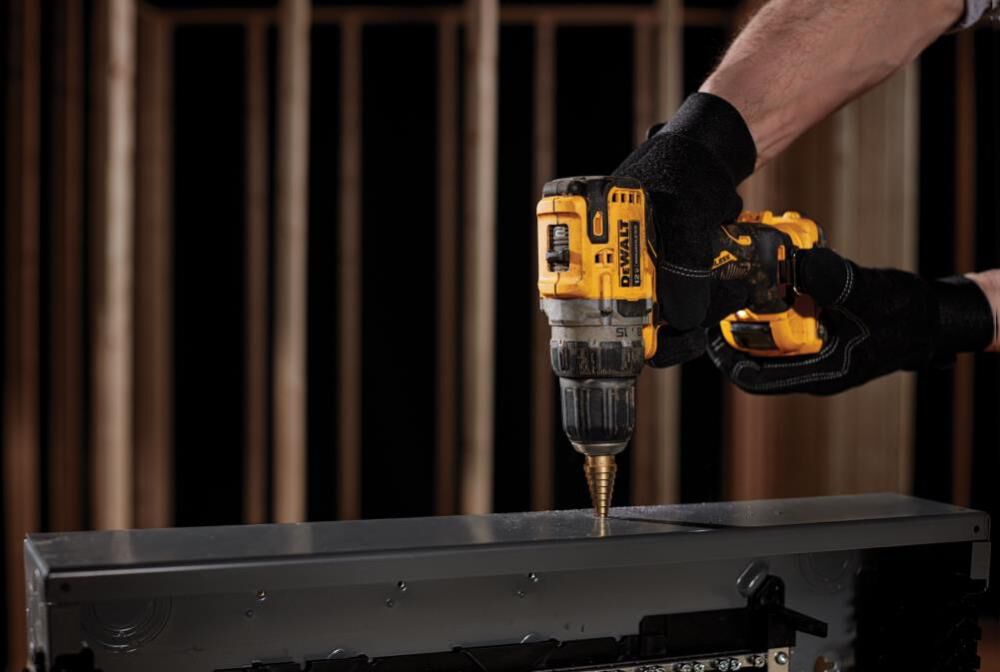 DEWALT 12V MAX Drill Driver Kit & Elite Series 100pc Drill Driver Set, large image number 10