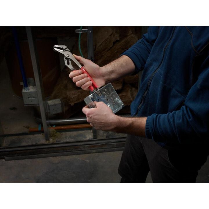 Milwaukee 6 In. Straight-Jaw Pliers, large image number 3