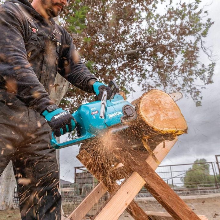 Makita 40V max XGT 18in Chainsaw 5Ah Kit, large image number 4
