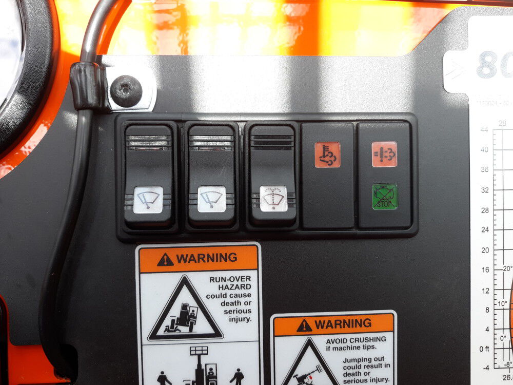 JLG SkyTrak 8042 Telehandler Max Lift Weight 8000 Lb. and Height 41' 11in, large image number 20