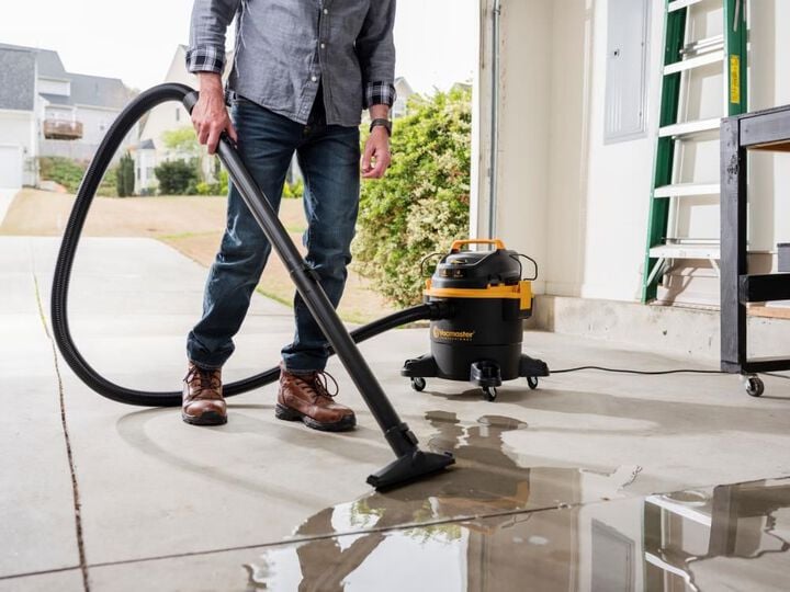 Vacmaster Professional 6 Gallon Wet/Dry Vac, large image number 9