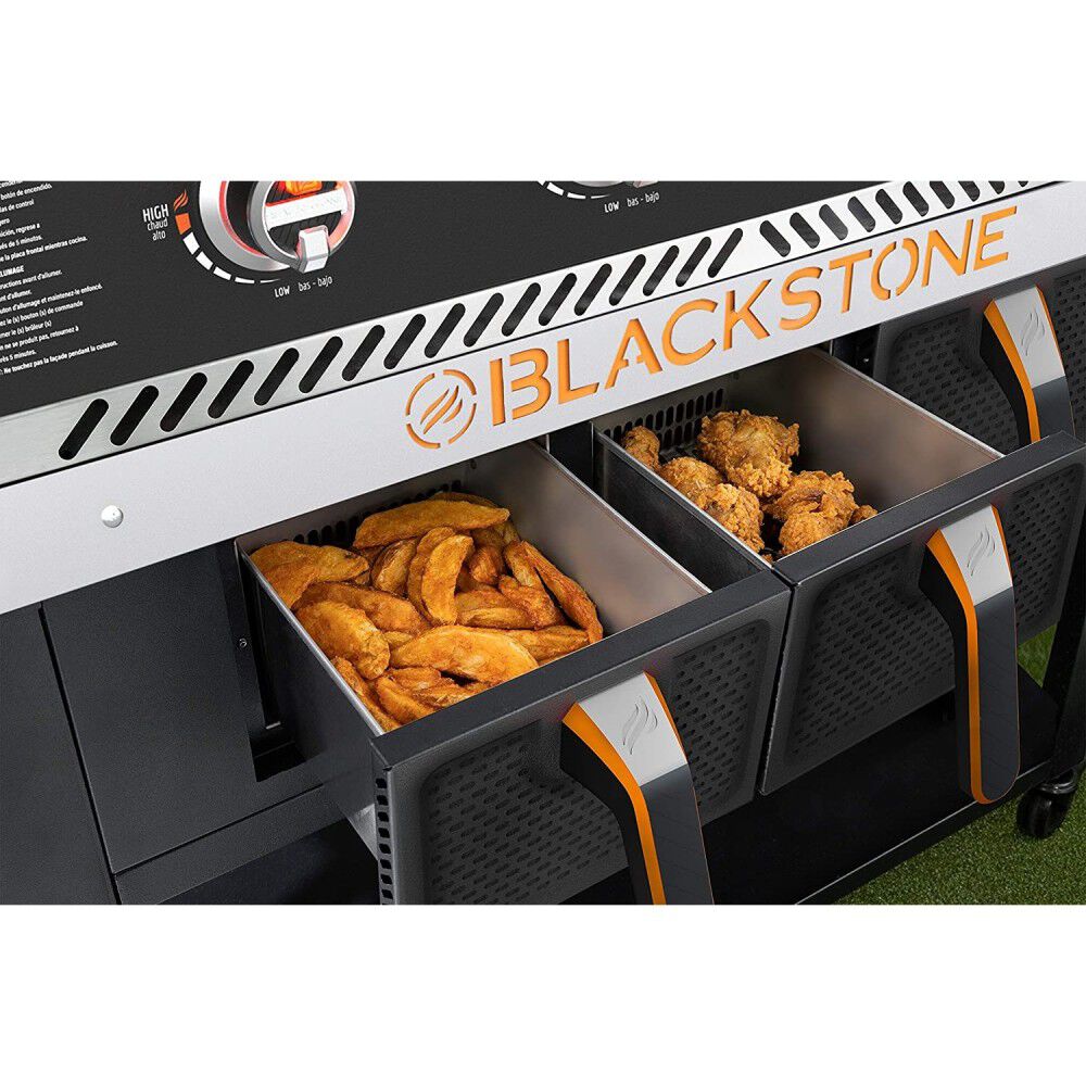 Blackstone Griddle & Air Fryer Combo Patio 36in Black 4 Burner 1923 from Blackstone