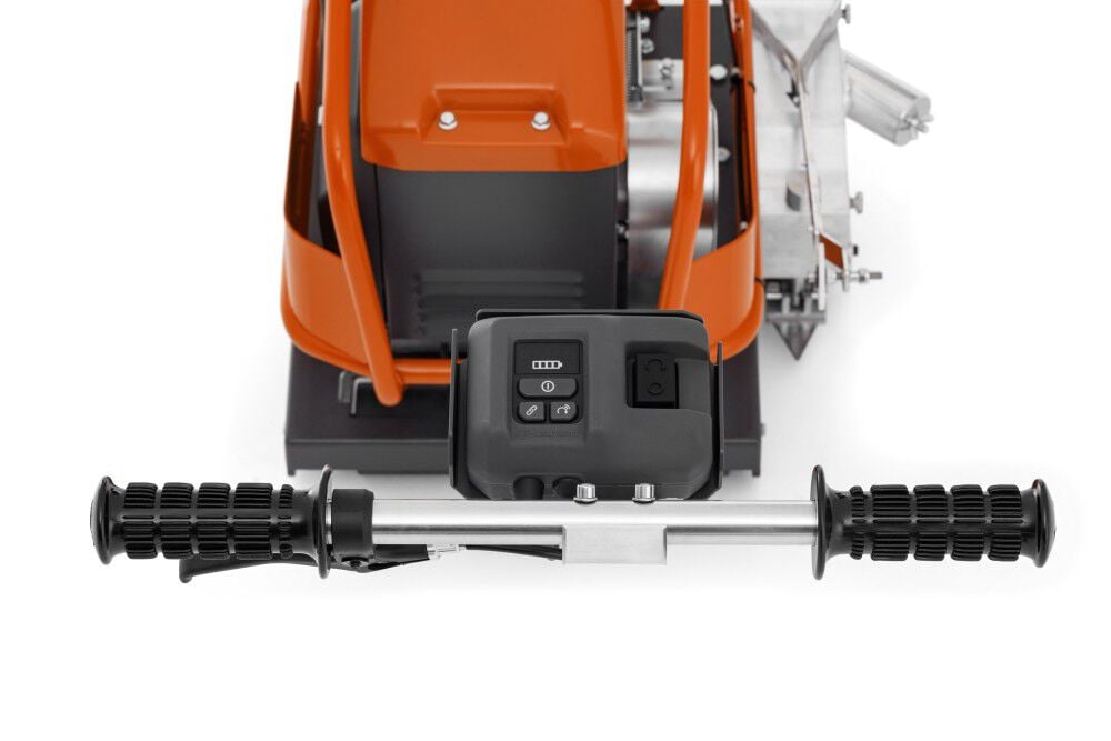 Husqvarna Construction Soff-Cut 150 PACE Battery Early Entry Concrete Saw Body Only (Bare Tool), large image number 4