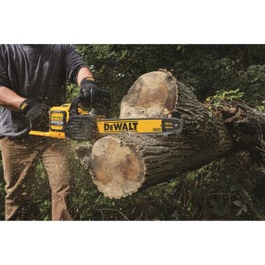 DEWALT FLEXVOLT 16 in Chainsaw 60V MAX Kit, large image number 4
