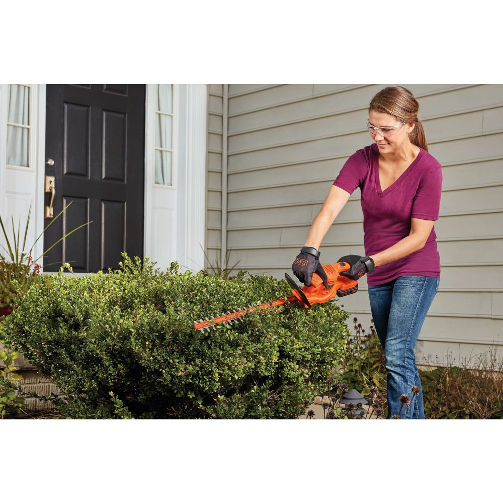 Black and decker 20v max hedge trimmer cheap