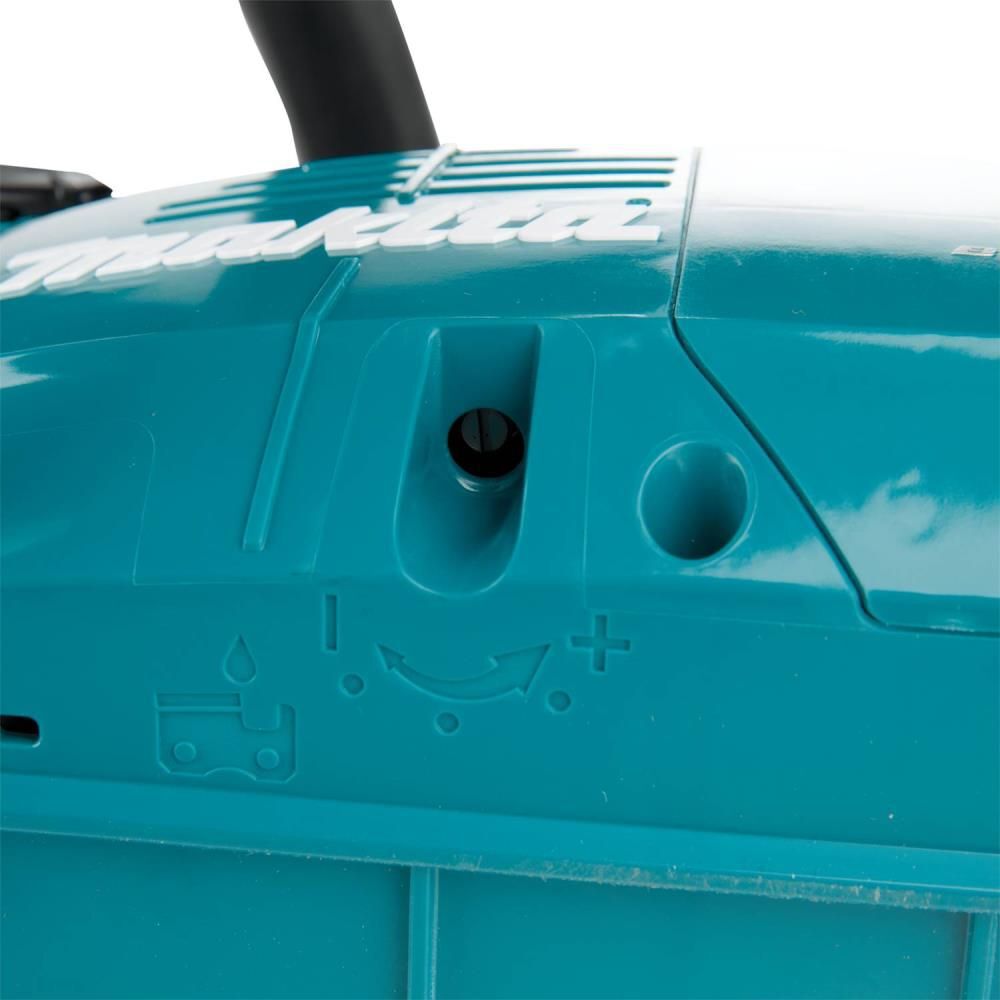 Makita Promotional 40V Max XGT 18 Inch Chainsaw 5Ah Kit, large image number 16