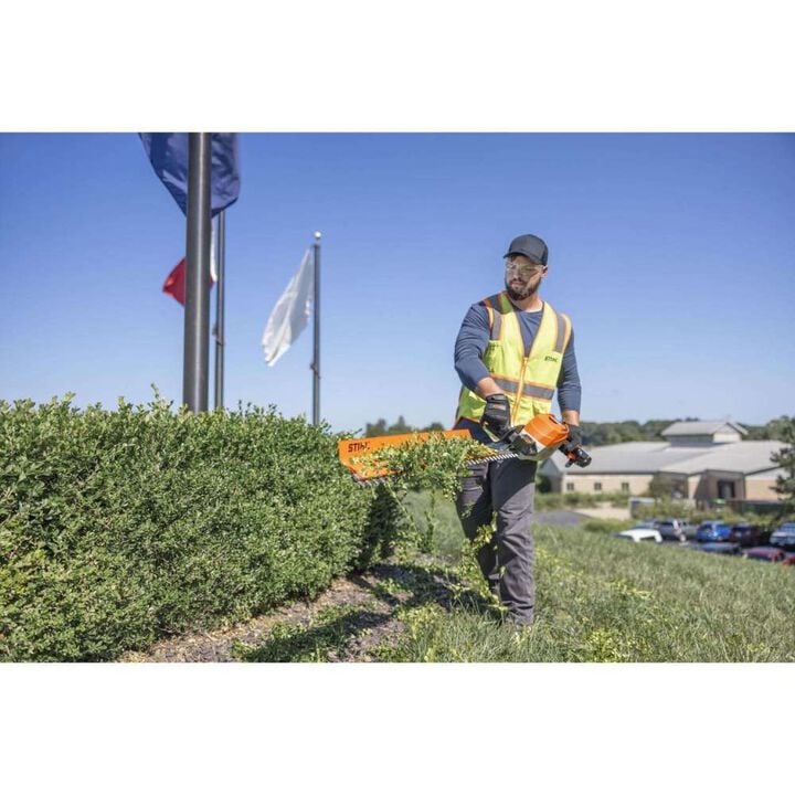 Stihl HSA 150 T SET 40 Inch 36V 4.8Ah Cordless Hedge Trimmer Kit, large image number 2