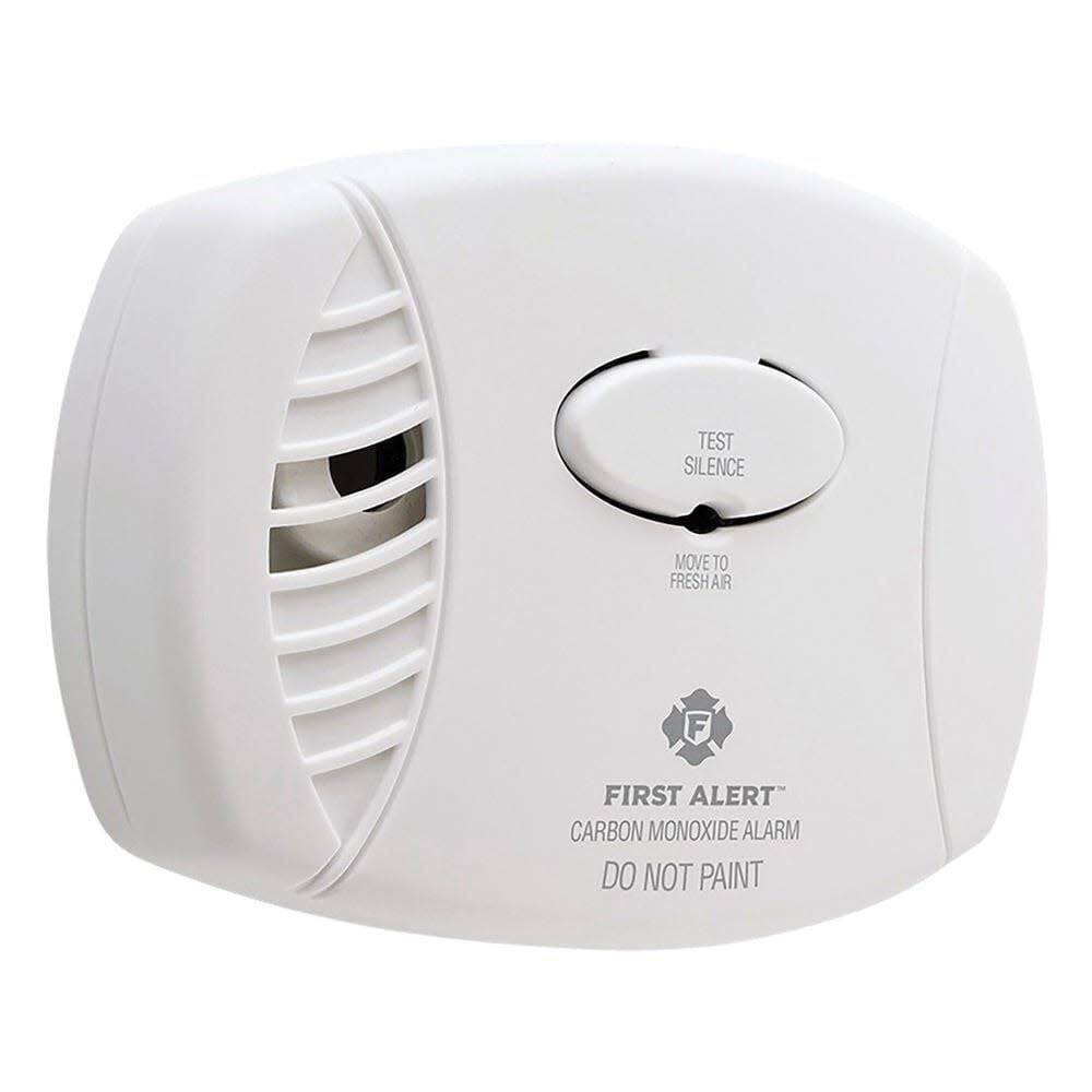 First Alert Battery Powered Carbon Monoxide Alarm 6 Count Contractor Pack – 5033592