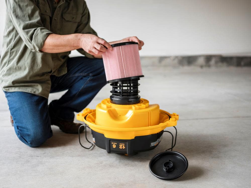 Vacmaster Vacmaster Professional 12 Gallon Wet/Dry Vac VJH1211PF 0204