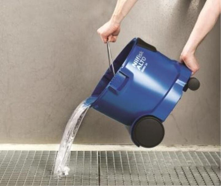 Nilfisk-Alto Aero 26 25 Liter Contractor-Grade Wet/Dry Vacuum with Tool Start, large image number 1