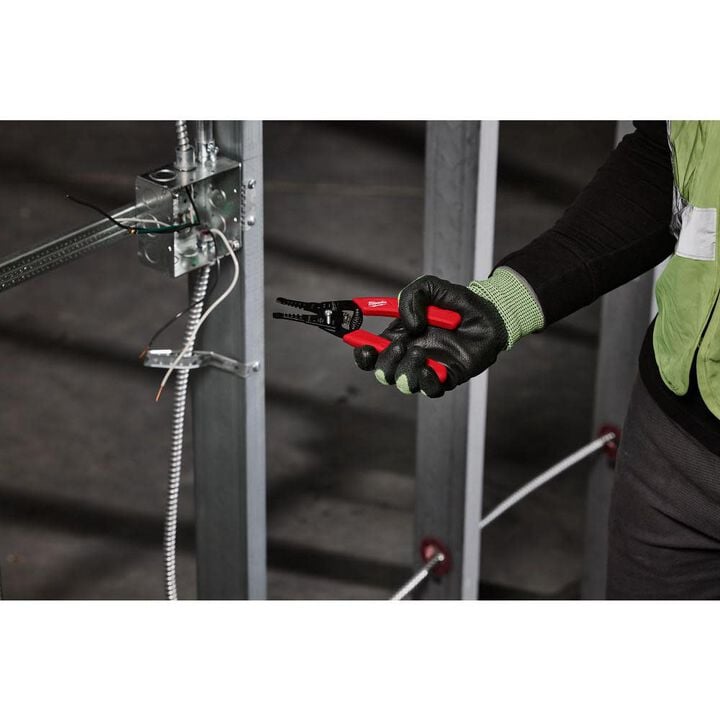 Milwaukee 10-18 AWG Comfort Grip Wire Stripper & Cutter, large image number 4