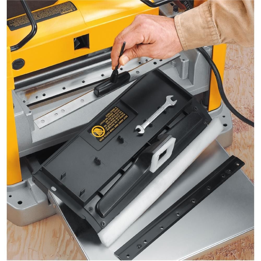 DEWALT Heavy-Duty 12-1/2 In. Thickness Planer, large image number 5