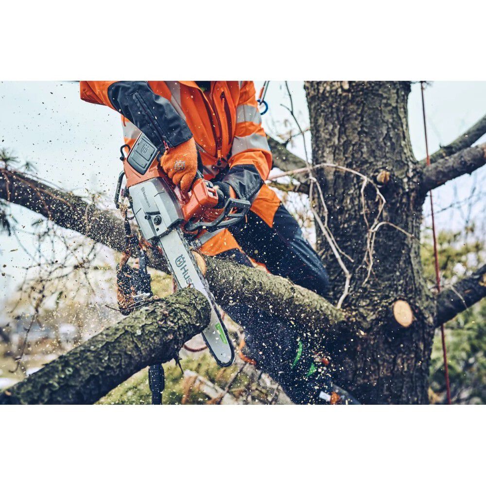 Husqvarna T542i XP 16 Inch Bar 36V Battery Top Handle Chainsaw Cordless (Bare Tool), large image number 7